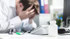 IT-Krankheitsfall Gesundheitssystem: 3,9 Stunden pro Woche und Mitarbeiter weg